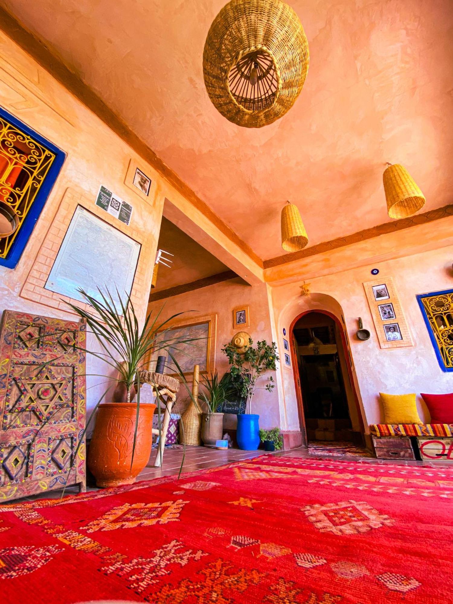 Ayouze Auberge Ait Benhaddou Exteriör bild