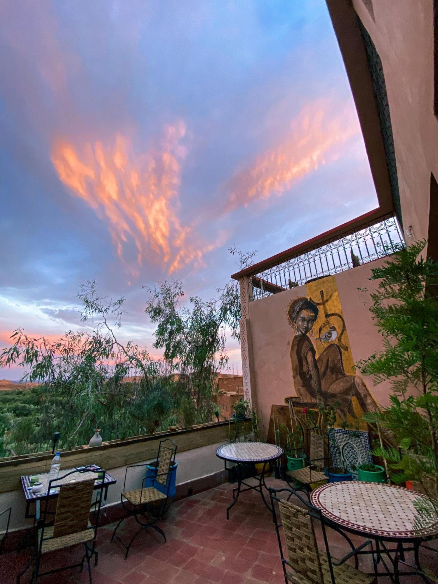 Ayouze Auberge Ait Benhaddou Exteriör bild