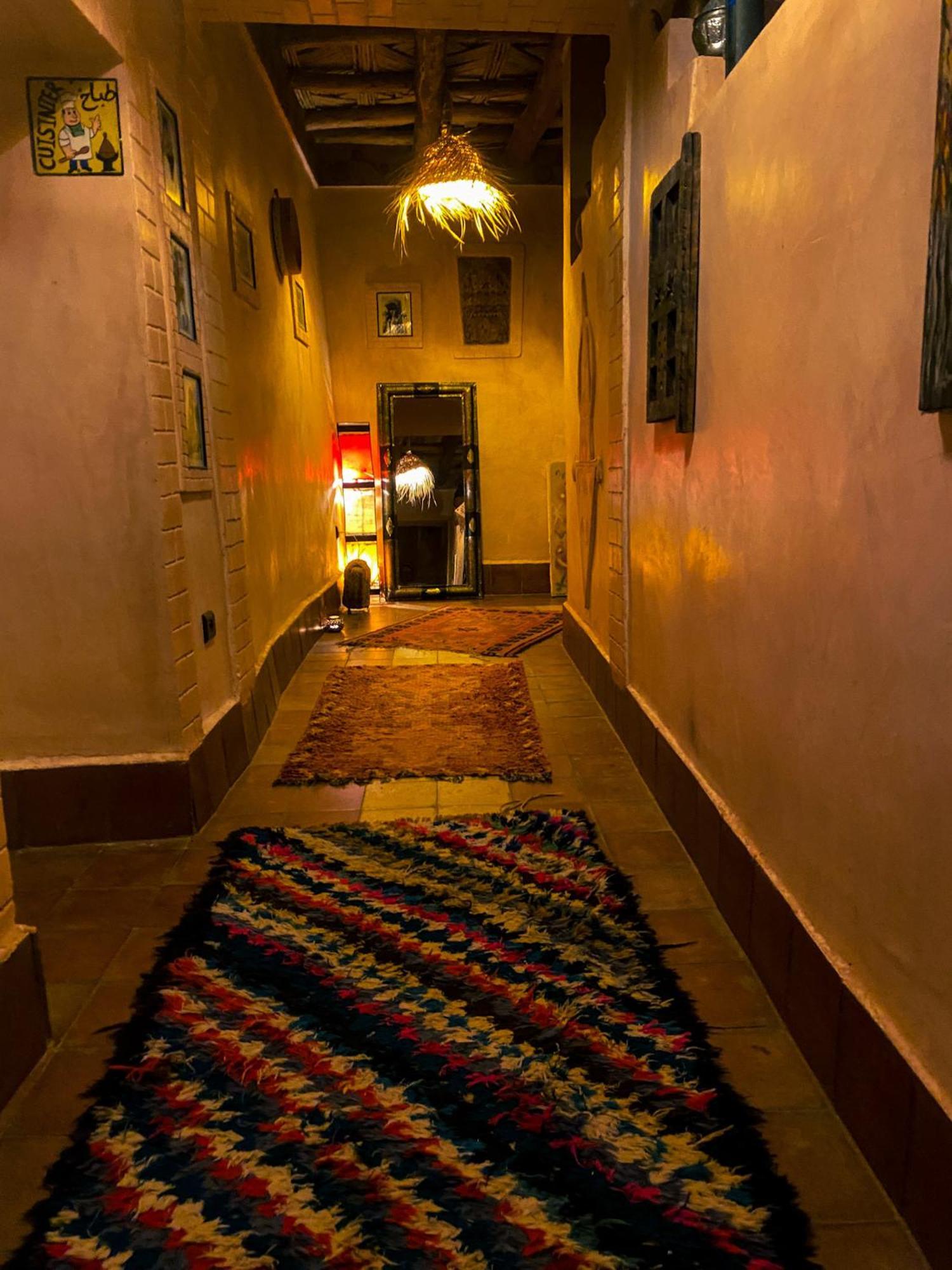 Ayouze Auberge Ait Benhaddou Exteriör bild