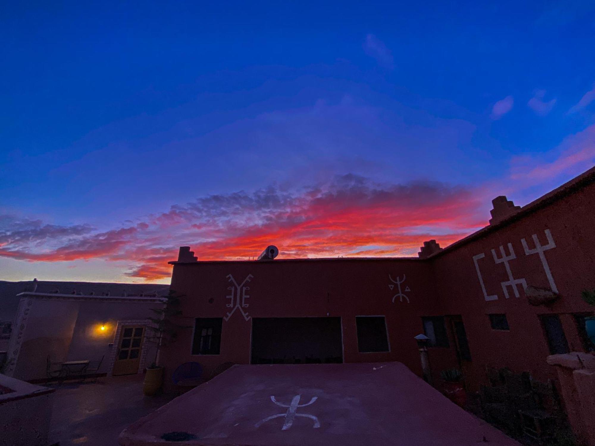 Ayouze Auberge Ait Benhaddou Exteriör bild
