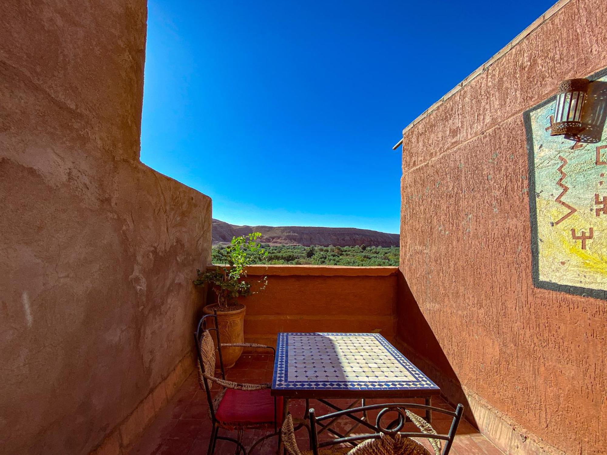 Ayouze Auberge Ait Benhaddou Exteriör bild