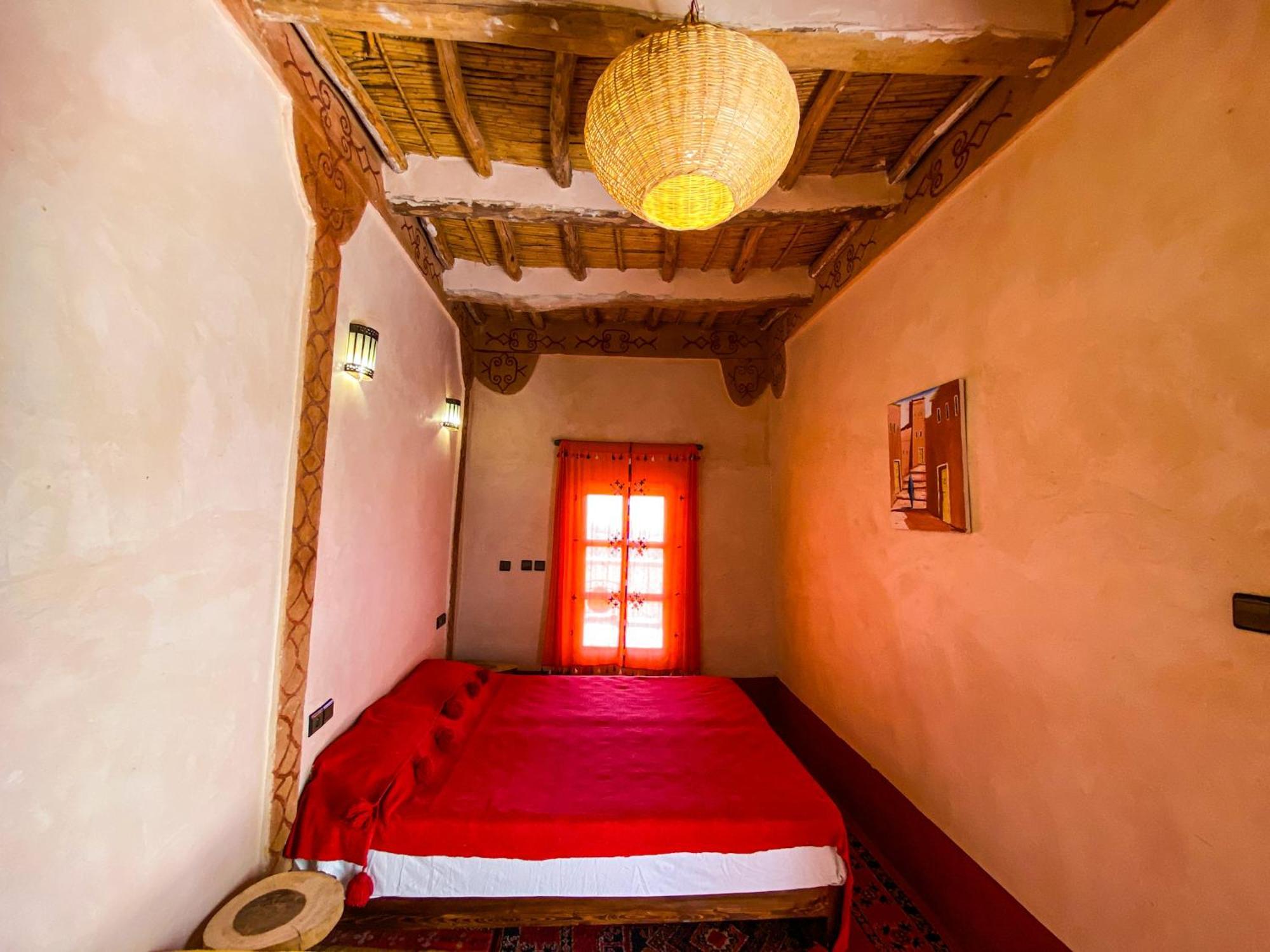 Ayouze Auberge Ait Benhaddou Exteriör bild